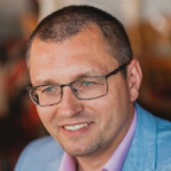 Олег Еременко